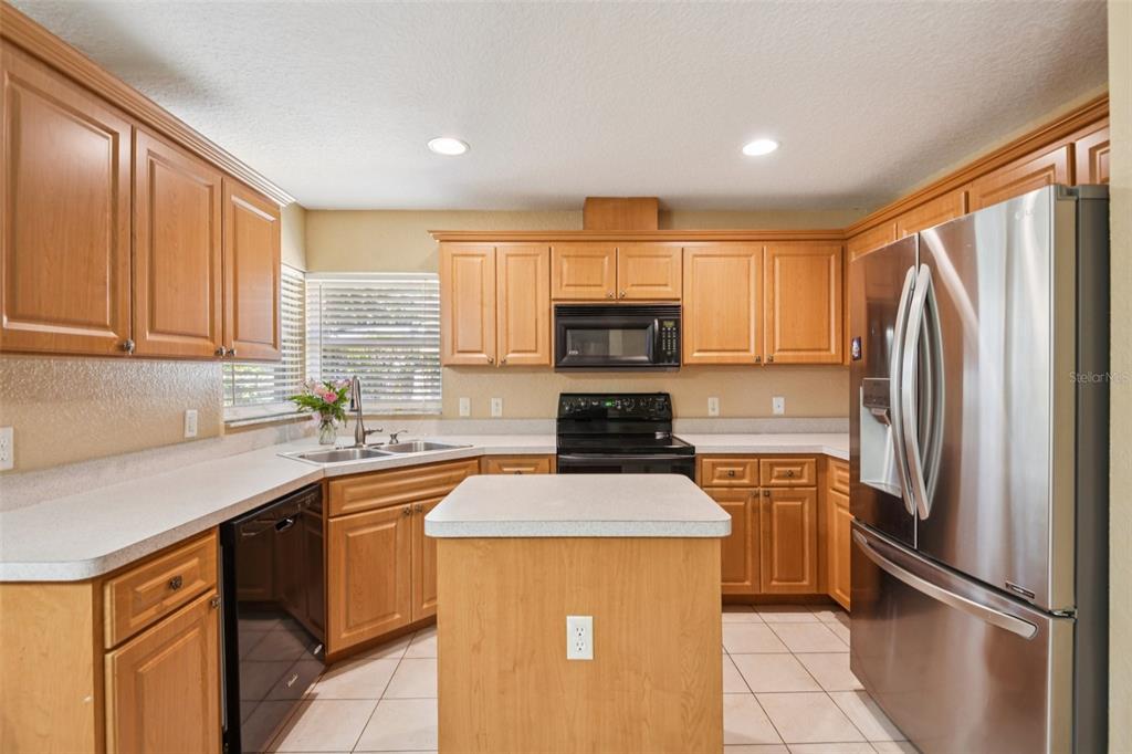 6633 Hone Street New Port Richey, FL 34653 - Photo 6 of 22