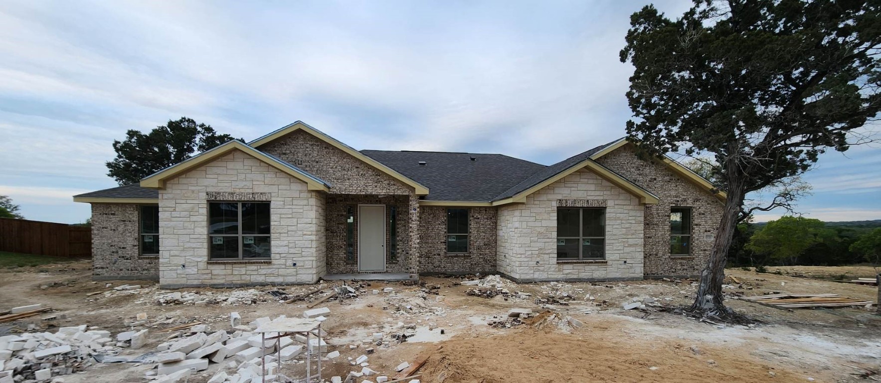3722 Morgan Mill Road Kempner, TX 76539 - Photo 1 of 1 a view of a house with a yard