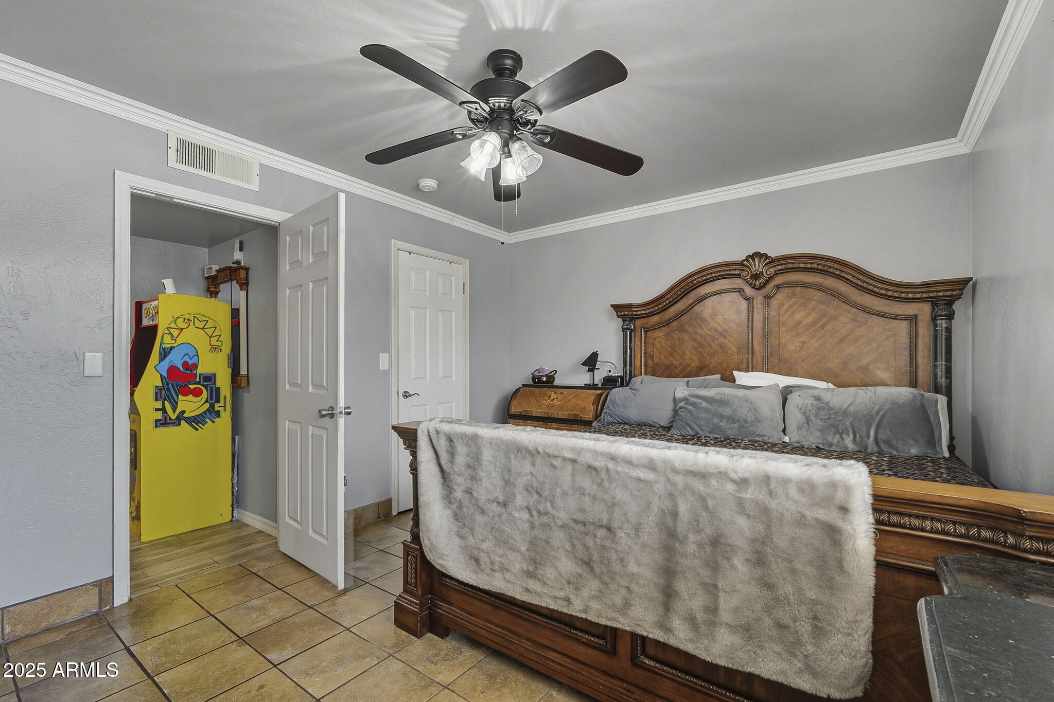 2103 West Palomino Drive Chandler, AZ 85224 - Photo 21 of 46 a living room with furniture
