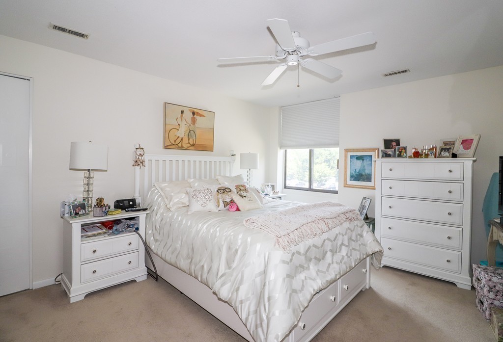 1006 Paradise Road, Unit N2L Swampscott, MA 01907 - Photo 7 of 15 Gallery Image 7
