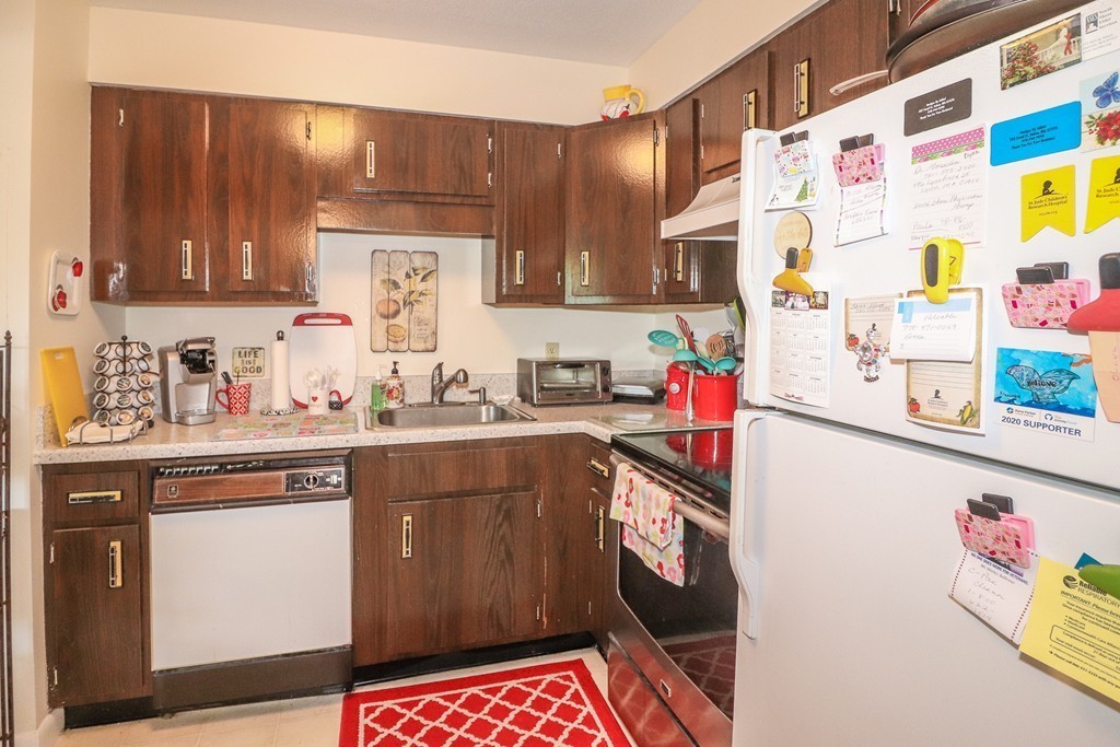 1006 Paradise Road, Unit N2L Swampscott, MA 01907 - Photo 10 of 15 Gallery Image 10