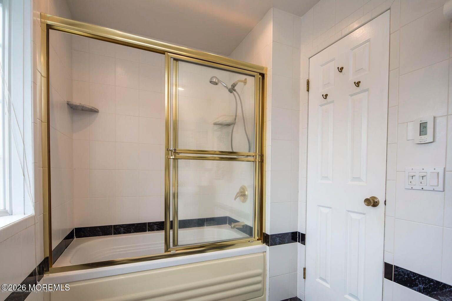 69 Lafayette Street Rumson, NJ 07760 - Photo 19 of 25 69 Bath Bath 2