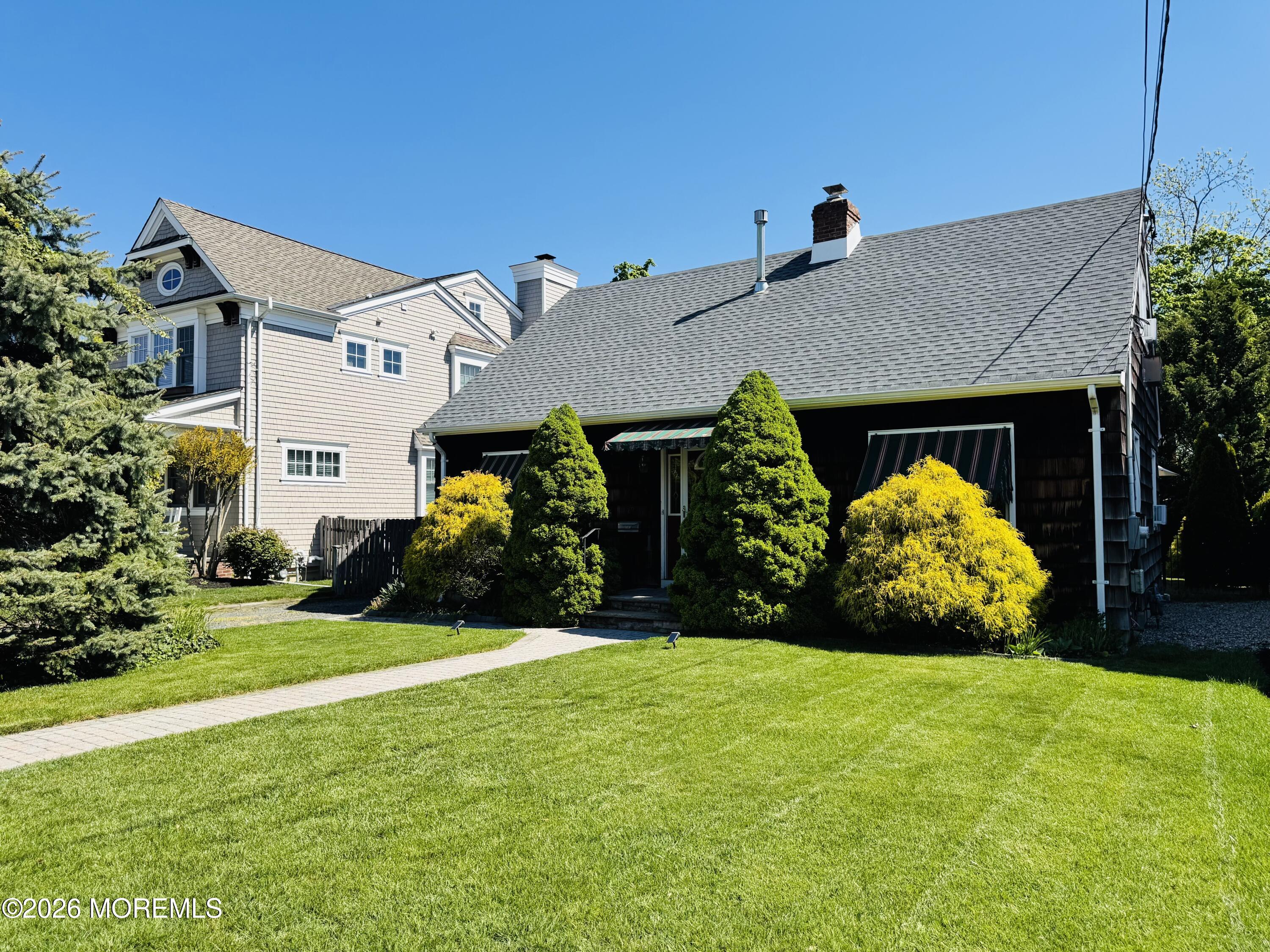 69 Lafayette Street Rumson, NJ 07760 - Photo 2 of 25 IMG_7934