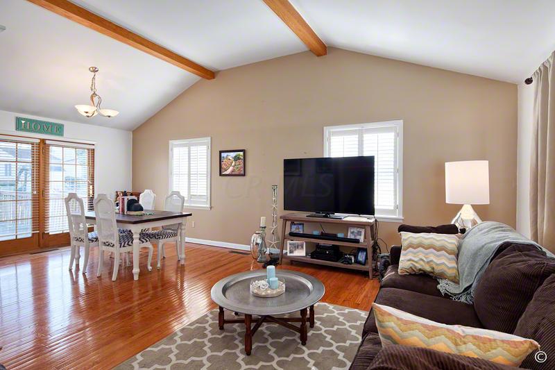 999 Afton Road Columbus, OH 43221 - Photo 3 of 13 Gallery Image 3