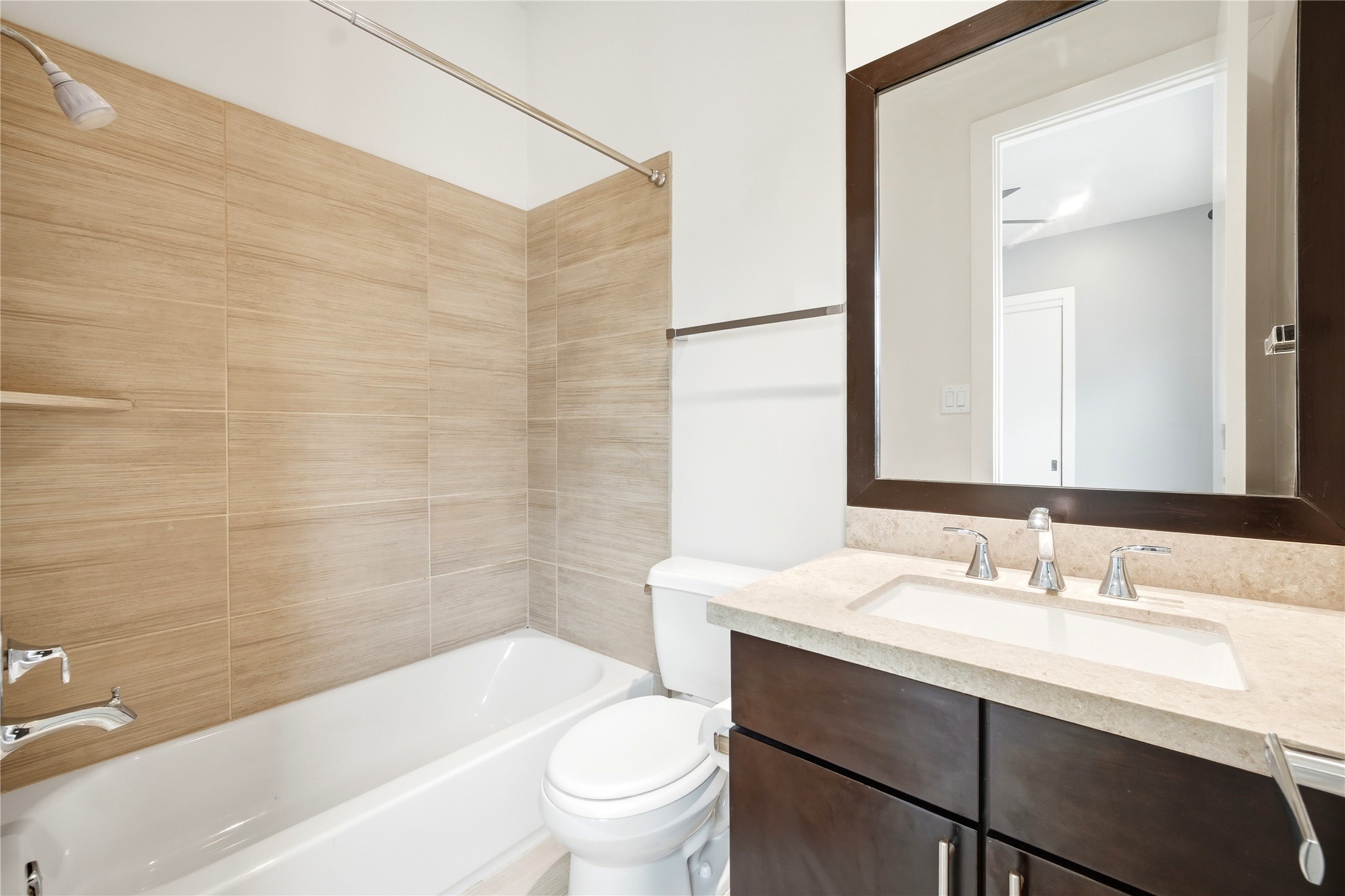 2108 Colorado Street Houston, TX 77007 - Photo 11 of 50