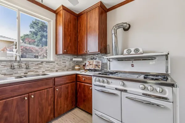 $1,688,000 | 648 Guadalupe Avenue, Millbrae, CA 94030