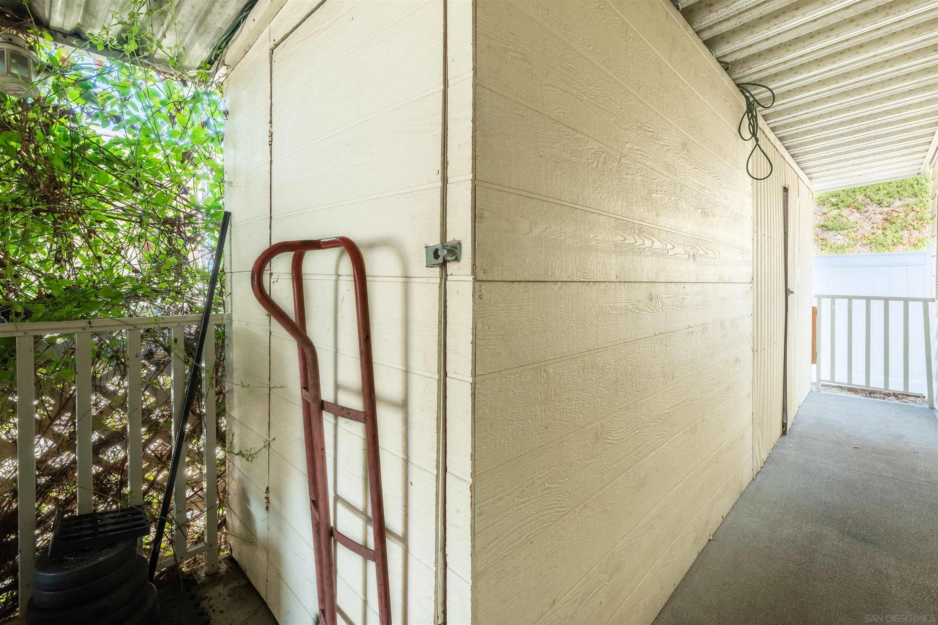 9395 Harritt Road, Unit 180 Lakeside, CA 92040 - Photo 19 of 20 Gallery Image 19