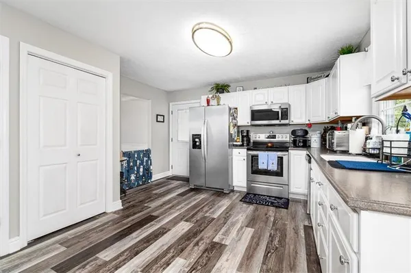 $634,900 | 3251 Grandview Road, Ellwood City, PA 16117