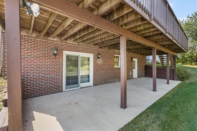 $647,000 | 3251 Grandview Road, Ellwood City, PA 16117