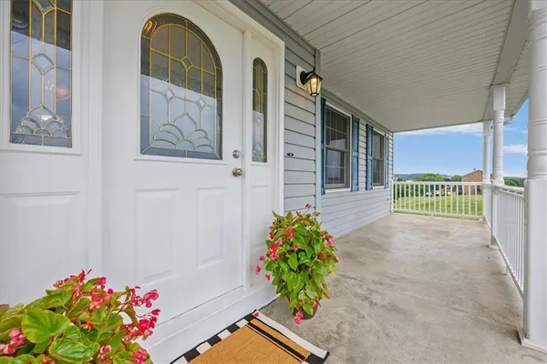 $629,900 | 3251 Grandview Road, Ellwood City, PA 16117