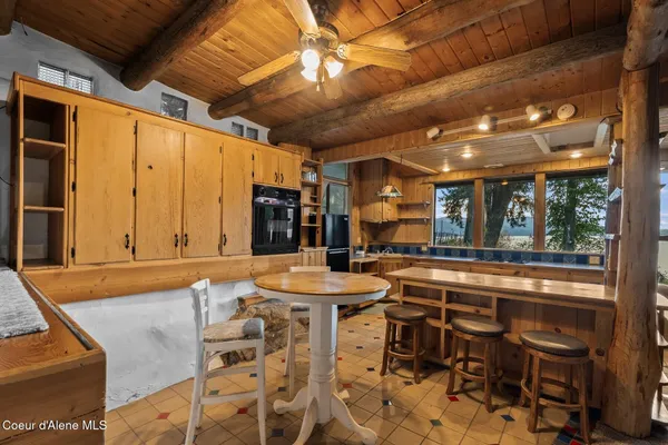 $999,000 | 130 Mayaka Road, Hope, ID 83836