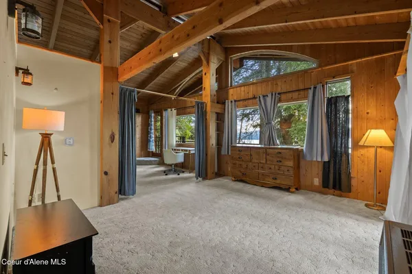 $999,000 | 130 Mayaka Road, Hope, ID 83836