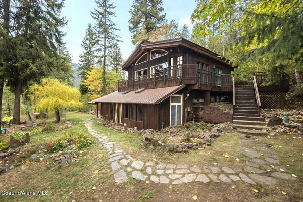 $999,000 | 130 Mayaka Road, Hope, ID 83836