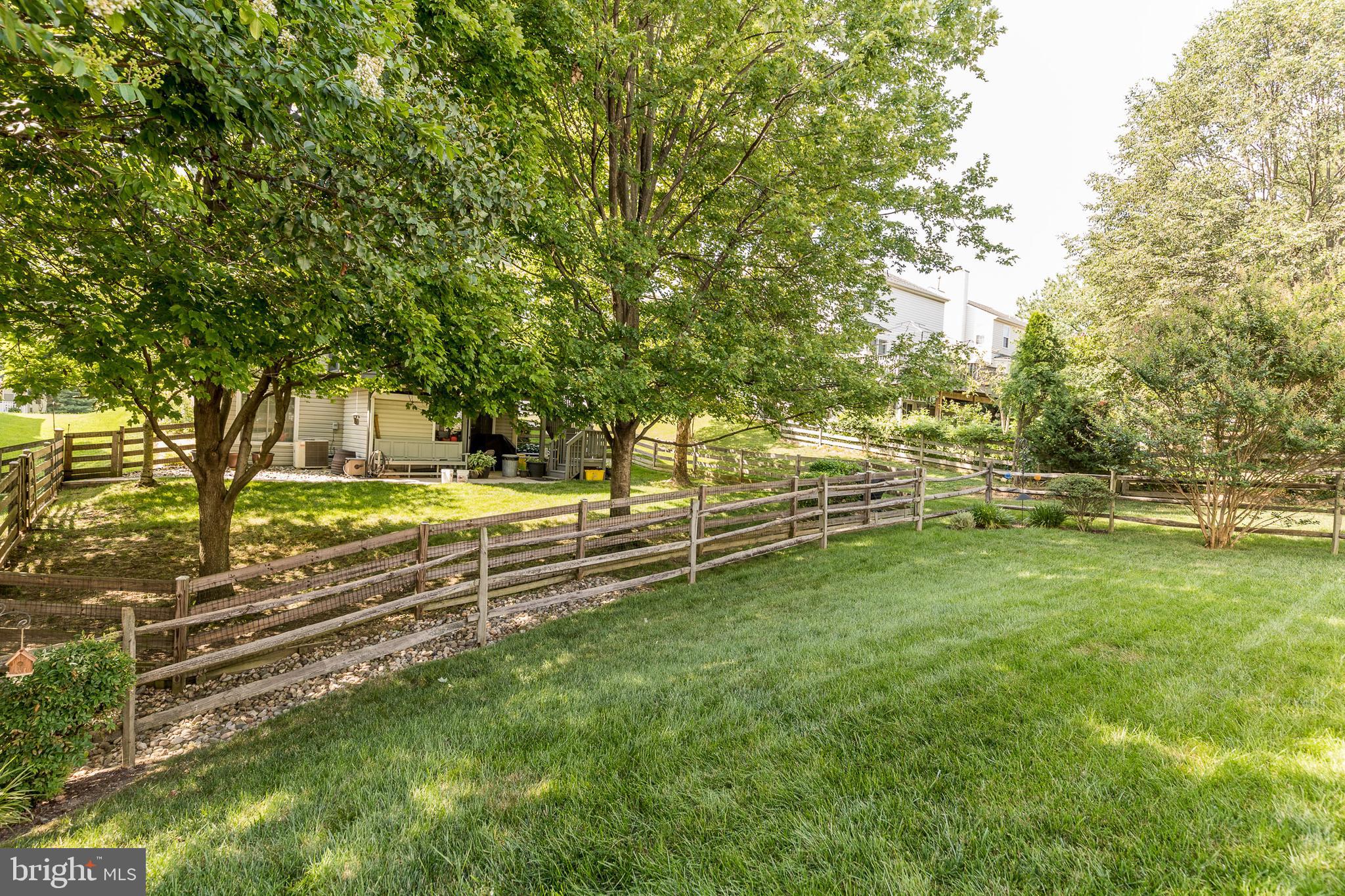 2320 Golden Chapel Road Odenton, MD 21113 - Photo 4 of 36 Back Yard