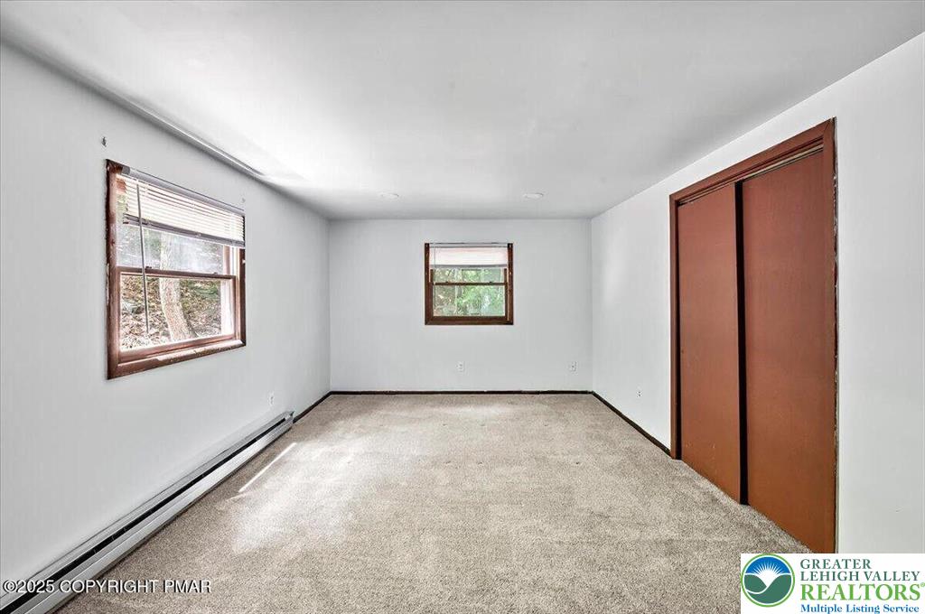 6061 Decker Road Bushkill, PA 18324 - Photo 13 of 27