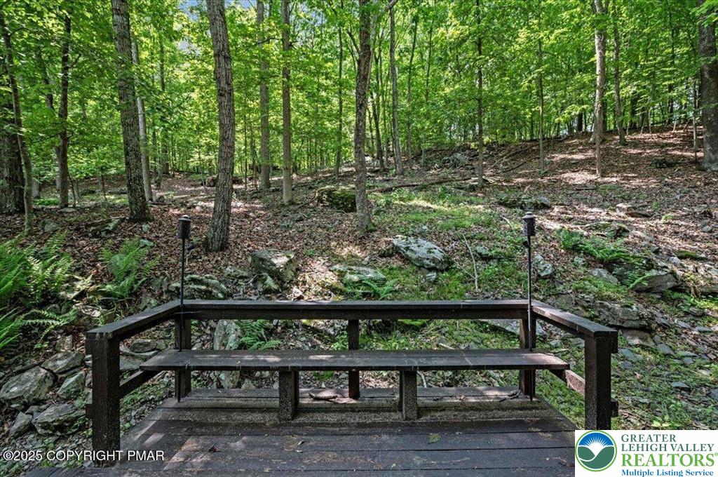 6061 Decker Road Bushkill, PA 18324 - Photo 26 of 27