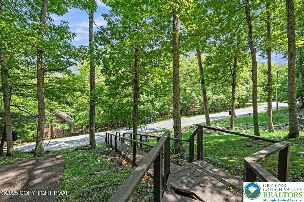 6061 Decker Road Bushkill, PA 18324 - Photo 27 of 27