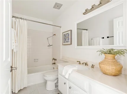 $1,599,000 | 766 Tustin Avenue, Unit 5, Newport Beach, CA 92663