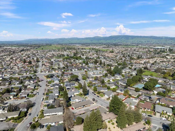 $2,949,000 | 8275 Westwood Drive, Gilroy, CA 95020
