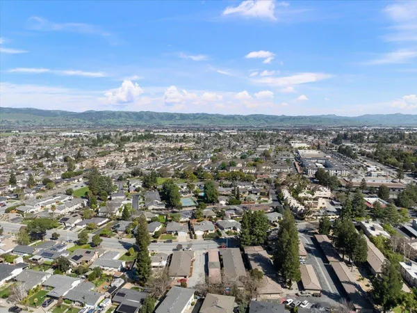 $2,949,000 | 8275 Westwood Drive, Gilroy, CA 95020