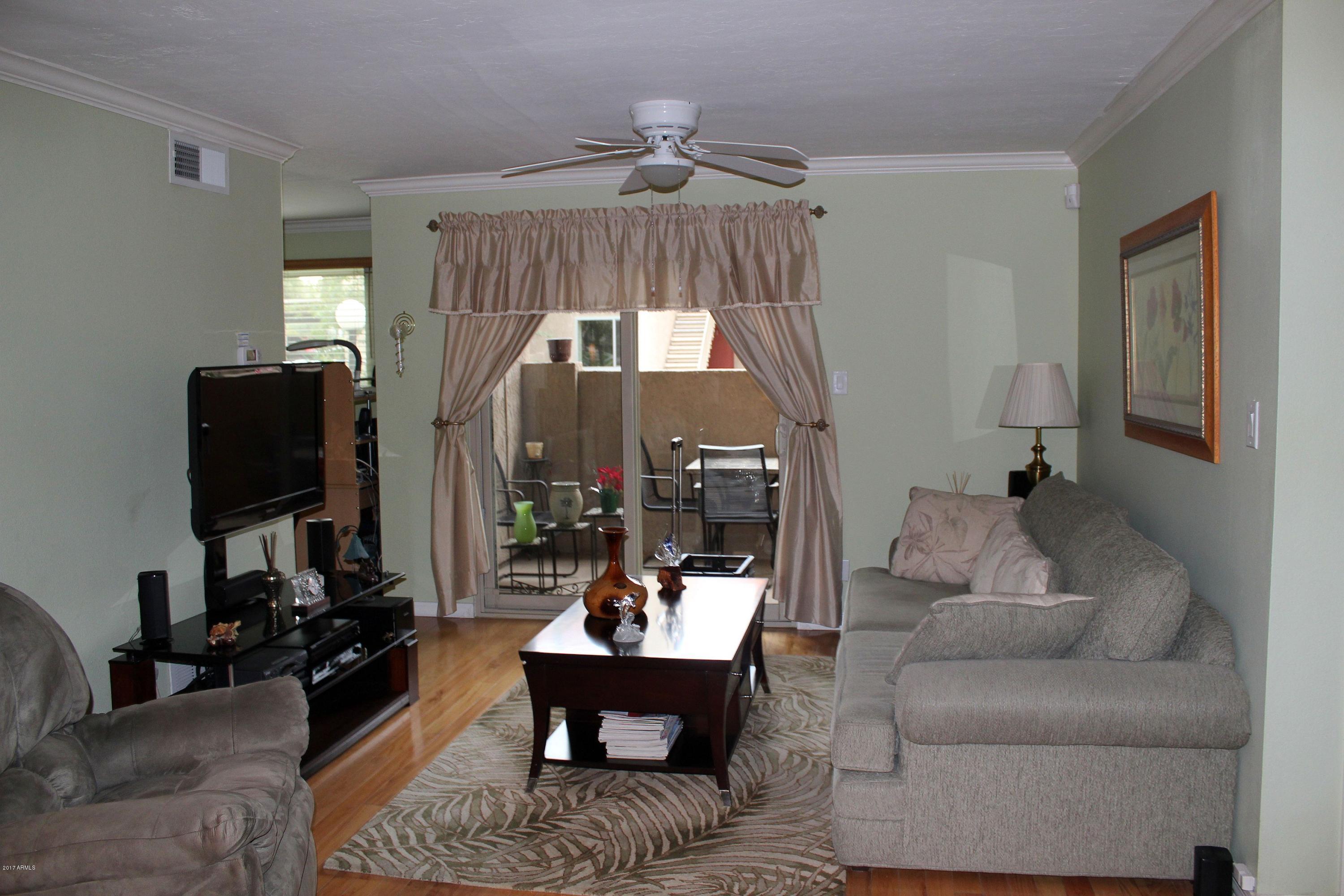 5525 East Thomas Road, Unit F6 Phoenix, AZ 85018 - Photo 23 of 48 Living Room