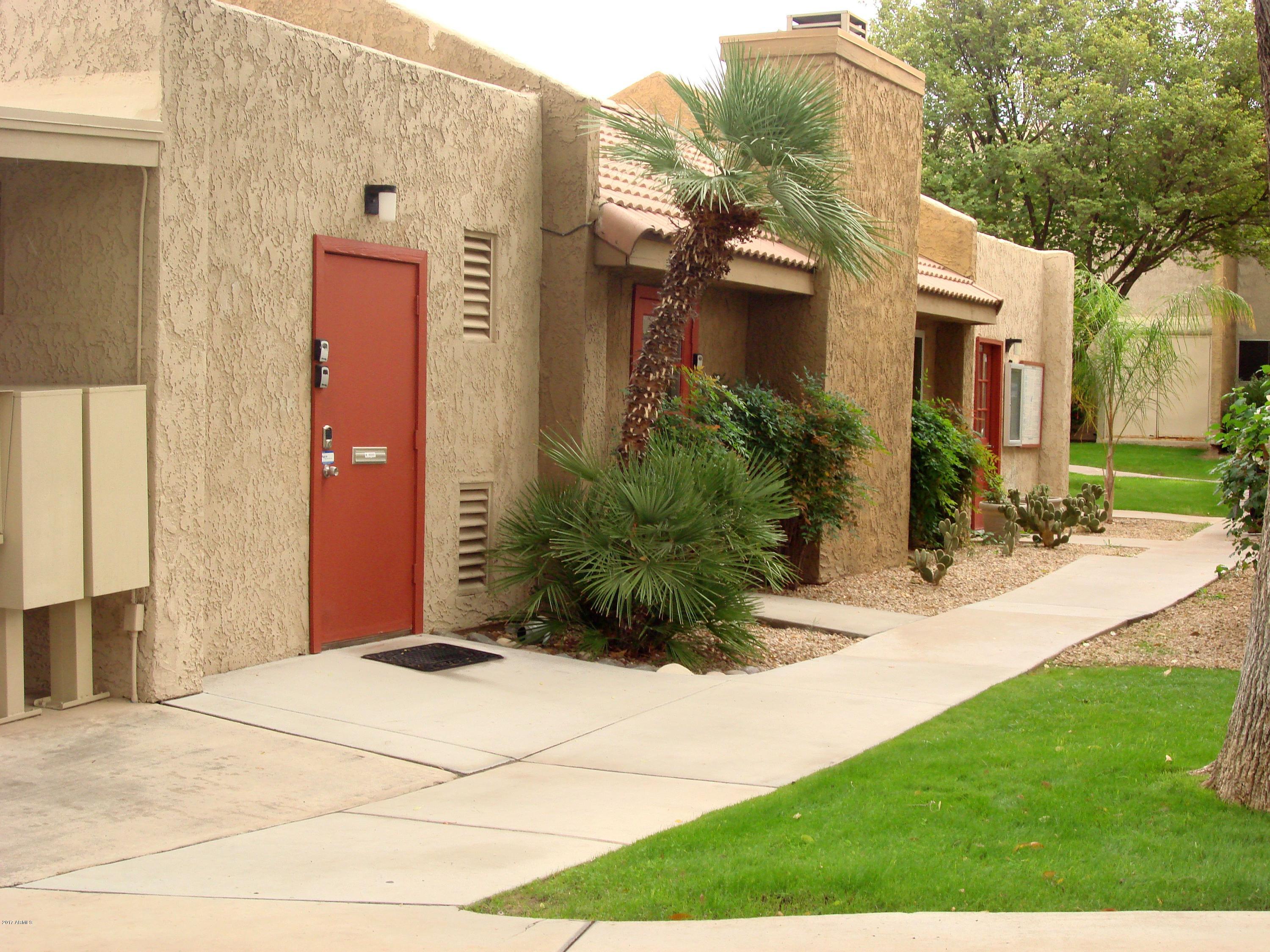 5525 East Thomas Road, Unit F6 Phoenix, AZ 85018 - Photo 46 of 48 Community Meeting Room
