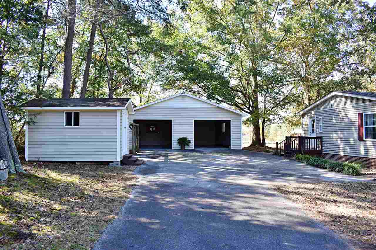 180 Narrow Circle Inman, SC 29349 - Photo 3 of 36
