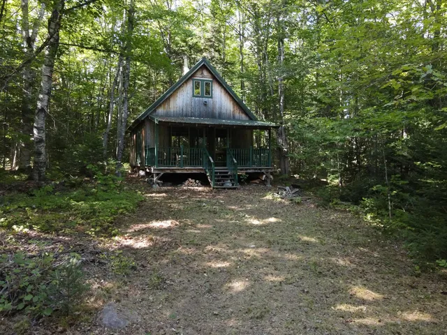 $114,900 | 212 Packard Road, Monson, ME 04464