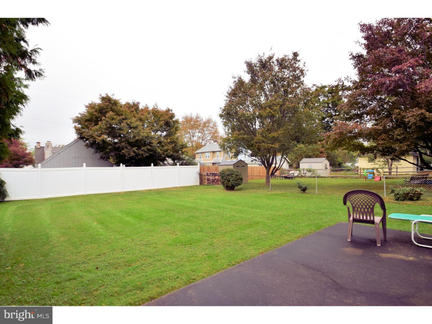 228 Dallas Road Willow Grove, PA 19090 - Photo 22 of 23 Exterior Back