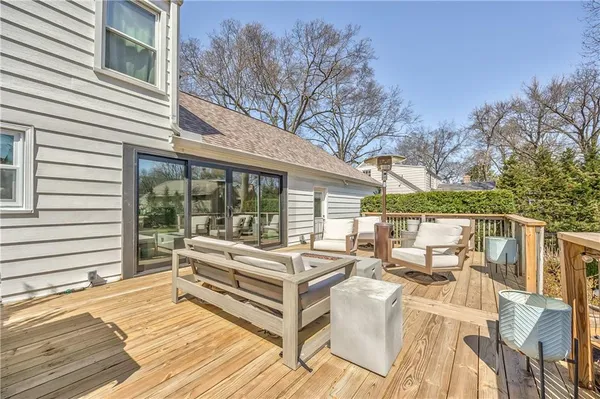 $769,000 | 8345 Reinhardt Street, Prairie Village, KS 66206