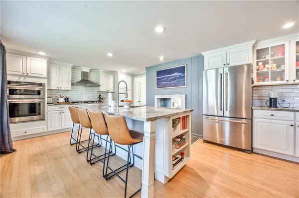 $769,000 | 8345 Reinhardt Street, Prairie Village, KS 66206