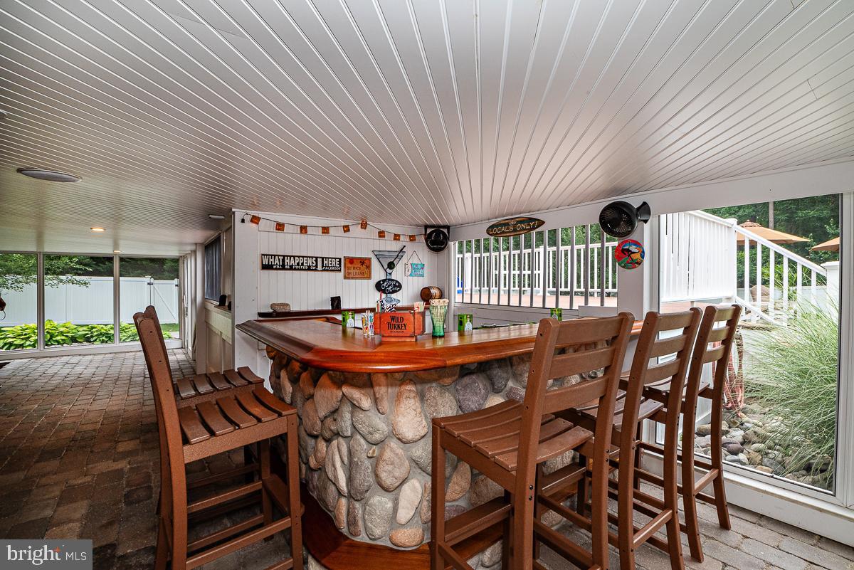 424 Chestnut Neck Road Port Republic, NJ 08241 - Photo 19 of 106