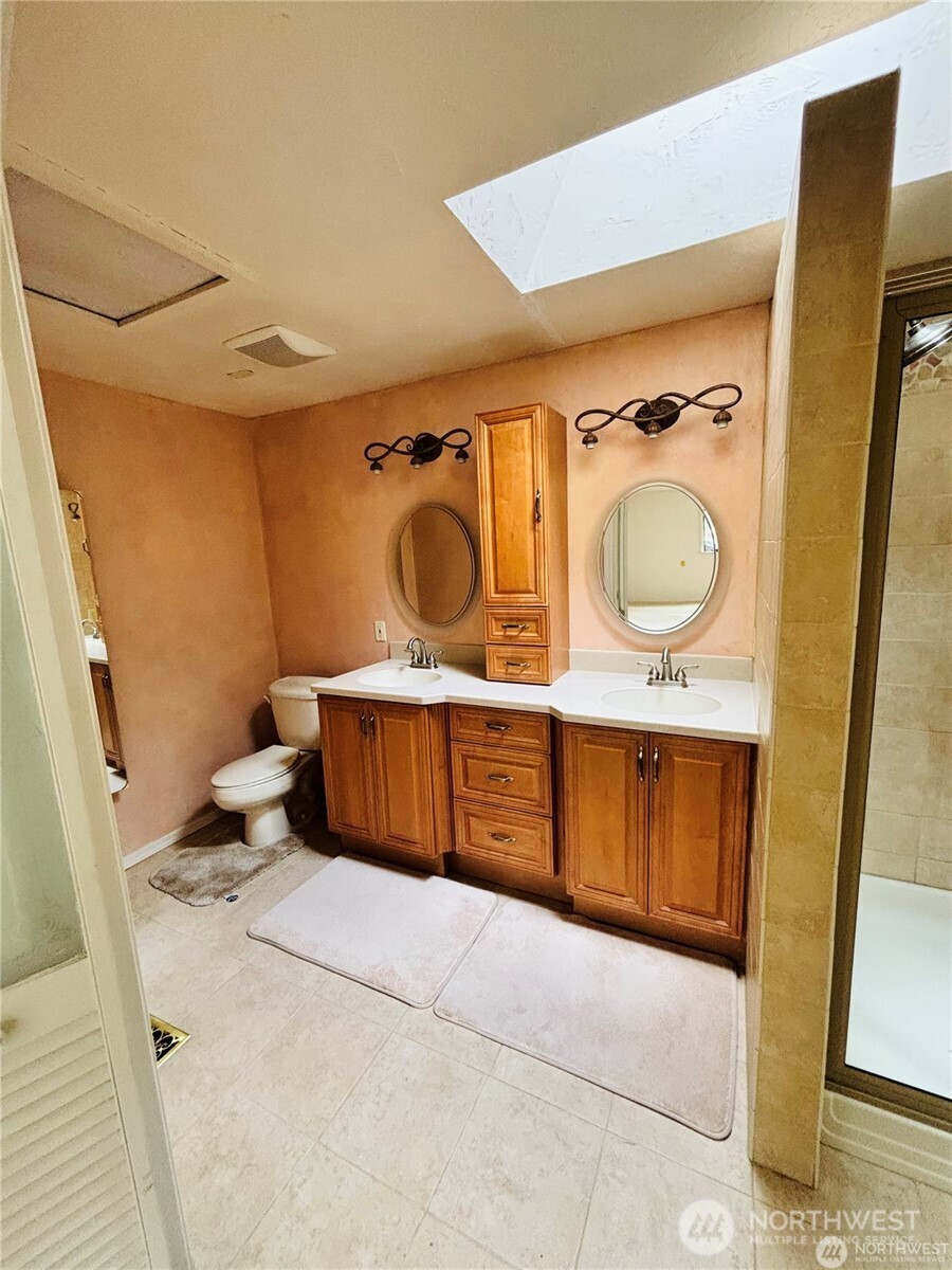 1311 Southwest Lake Roesiger Road Snohomish, WA 98290 - Photo 12 of 39