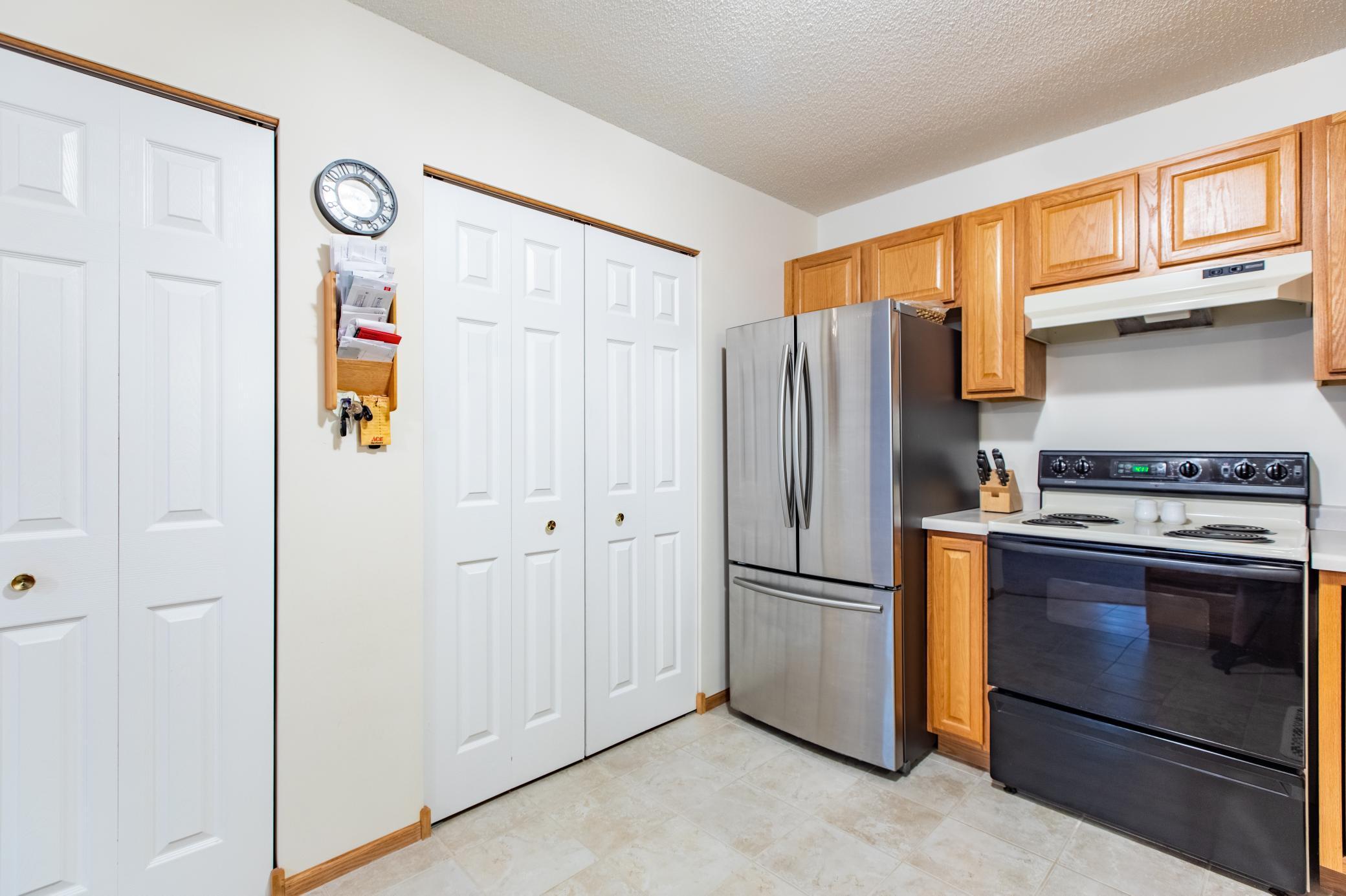 4915 35th Avenue Northwest Rochester, MN 55901 - Photo 10 of 17
