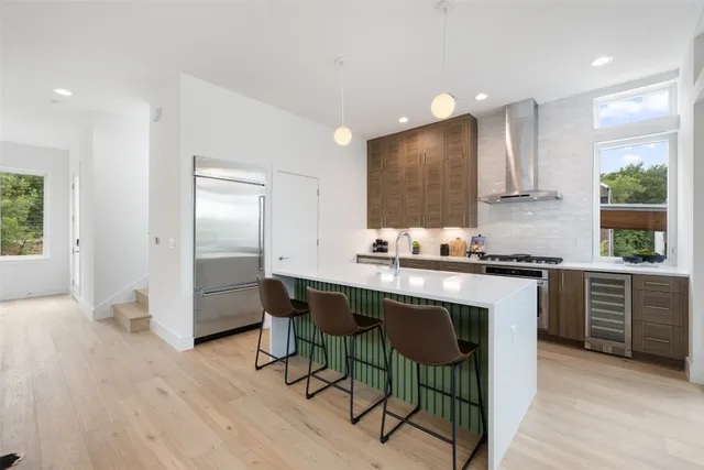 $1,165,000 | 900 South 2nd Street, Unit 21, Austin, TX 78704