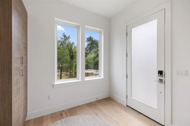 $1,165,000 | 900 South 2nd Street, Unit 21, Austin, TX 78704