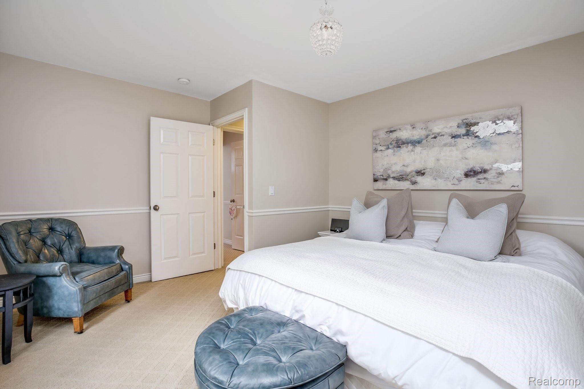 7256 Forest Way Drive Brighton, MI 48116 - Photo 31 of 42 Bedroom #3