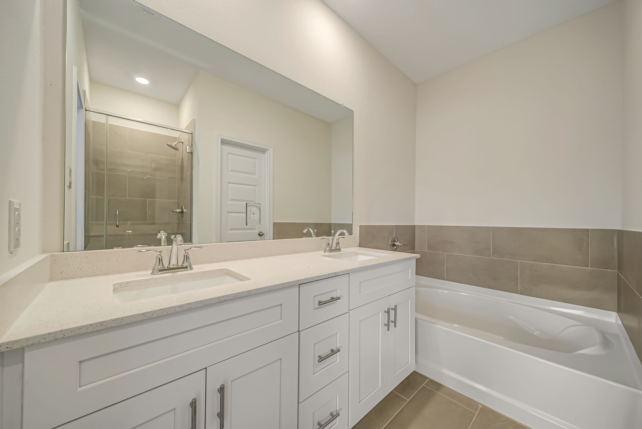 20646 Dynamic Court Humble, TX 77338 - Photo 16 of 23 Owner's Retreat ensuite bath