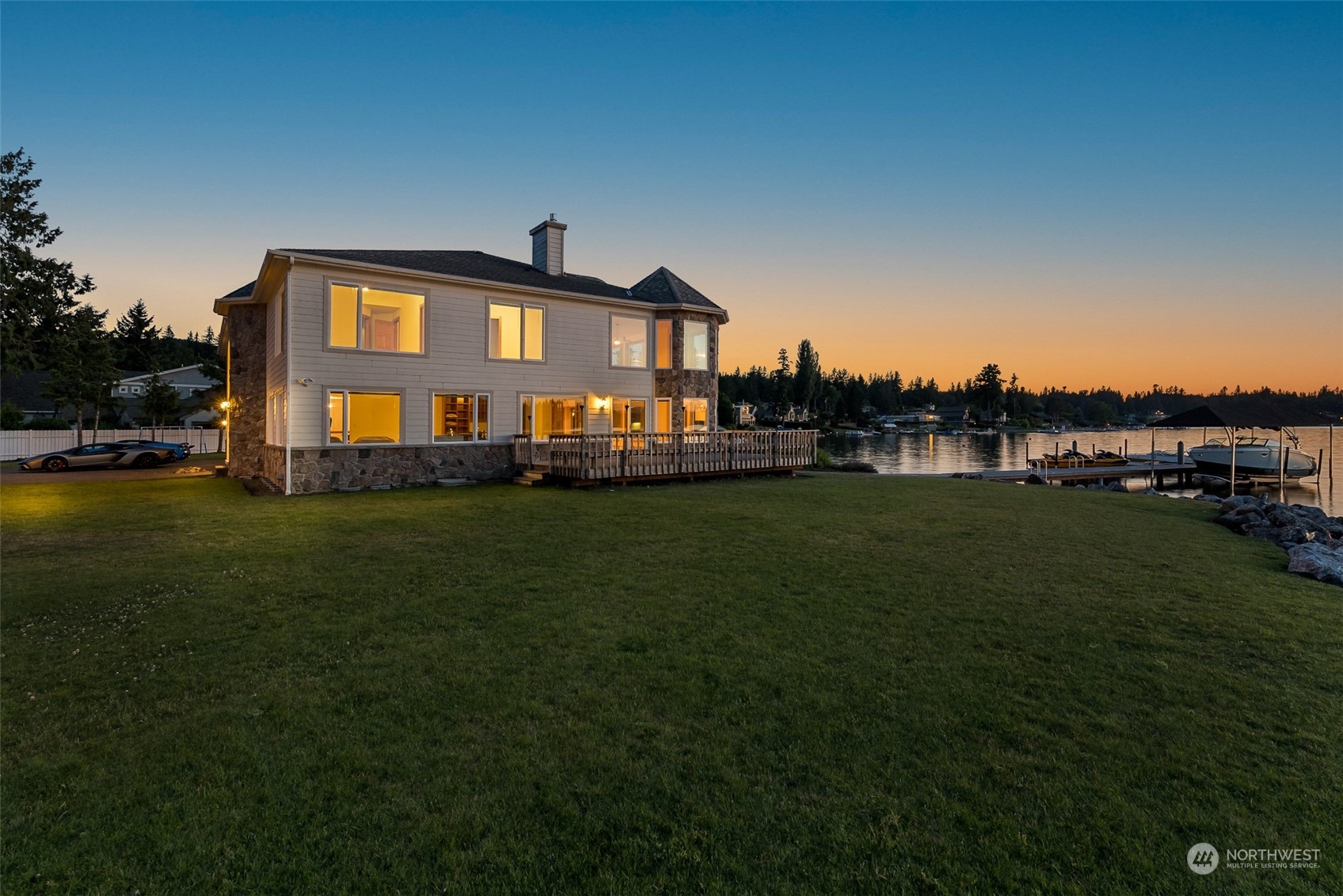 1555 Fairview Street Bellingham, WA 98229 - Photo 5 of 28