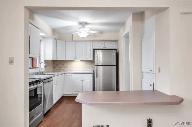 $2,400 | 21 Waverly Avenue, Buffalo, NY 14217