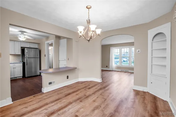 $2,400 | 21 Waverly Avenue, Tonawanda, NY 14217