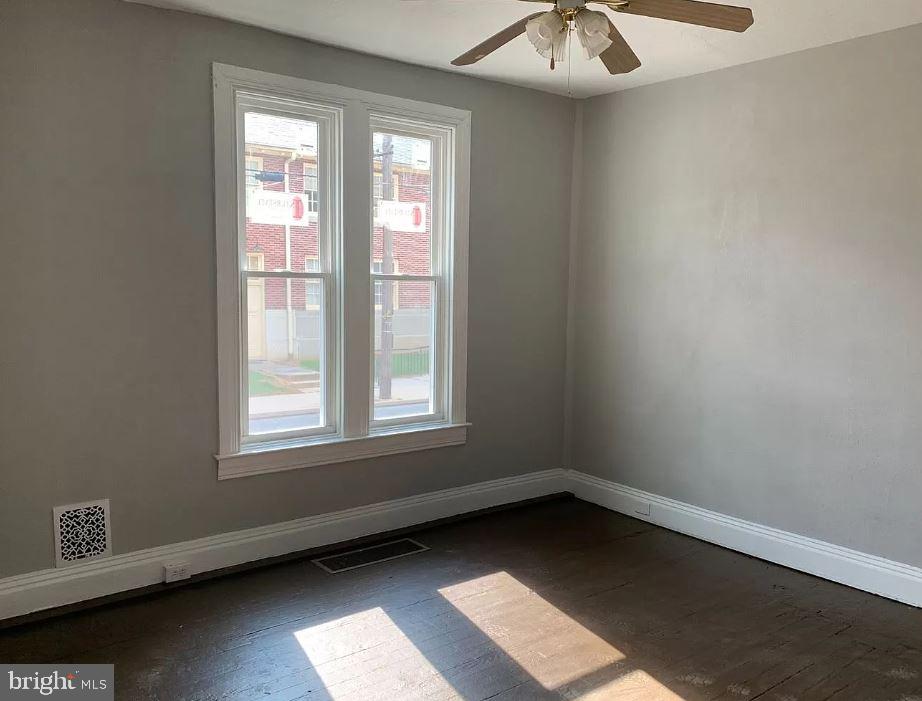 369 West Jackson Street York, PA 17401 - Photo 19 of 52 337