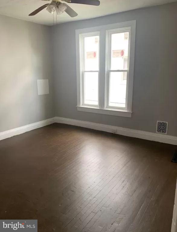 369 West Jackson Street York, PA 17401 - Photo 6 of 52 335