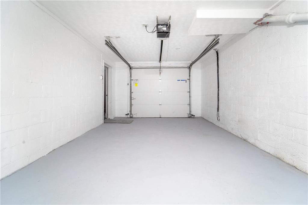 16 5th Street Carnegie, PA 15106 - Photo 24 of 31 a view of a garage