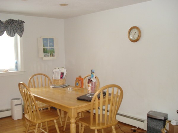 43 Chestnut Road Halifax, MA 02338 - Photo 5 of 15 Gallery Image 5
