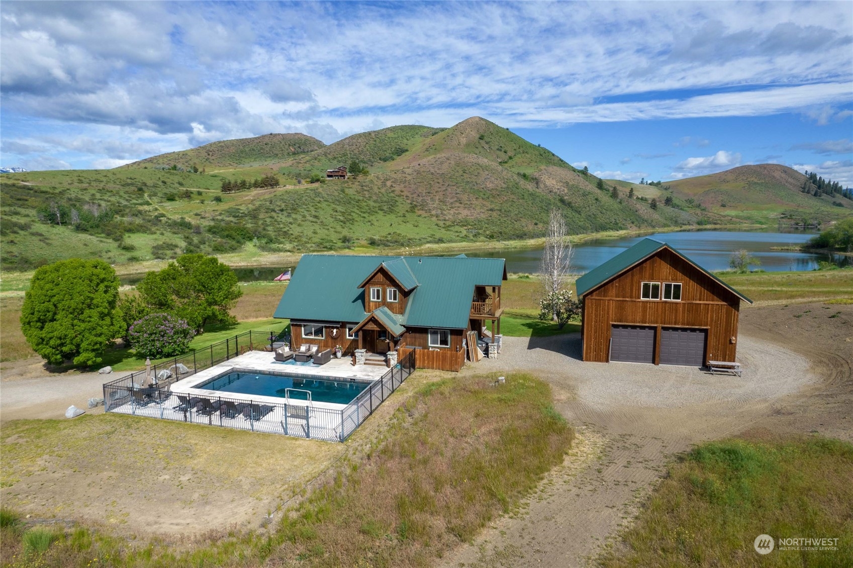 156 Davis Lake Road Winthrop, WA 98862 - Photo 37 of 40