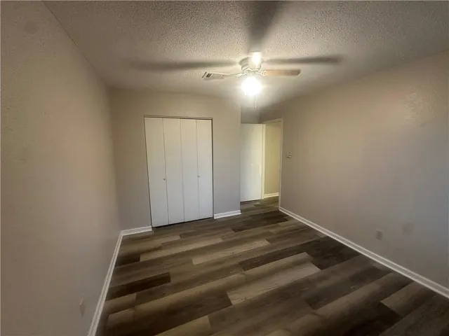 $258,000 | 2141 Champion Drive, Laplace, LA 70068