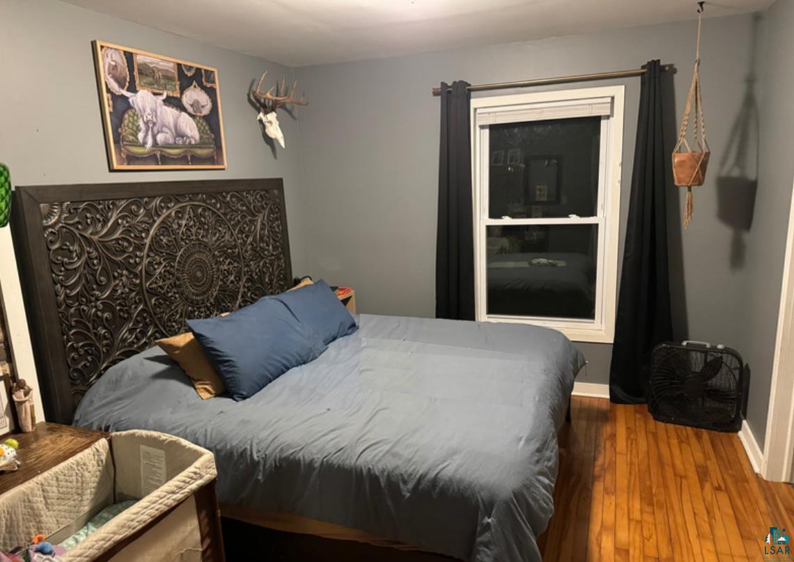 4857 Rutter Road Duluth, MN 55803 - Photo 9 of 27 Main floor bedroom