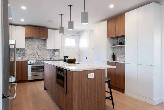 $2,250,000 | 62 Washington Avenue, Needham, MA 02492