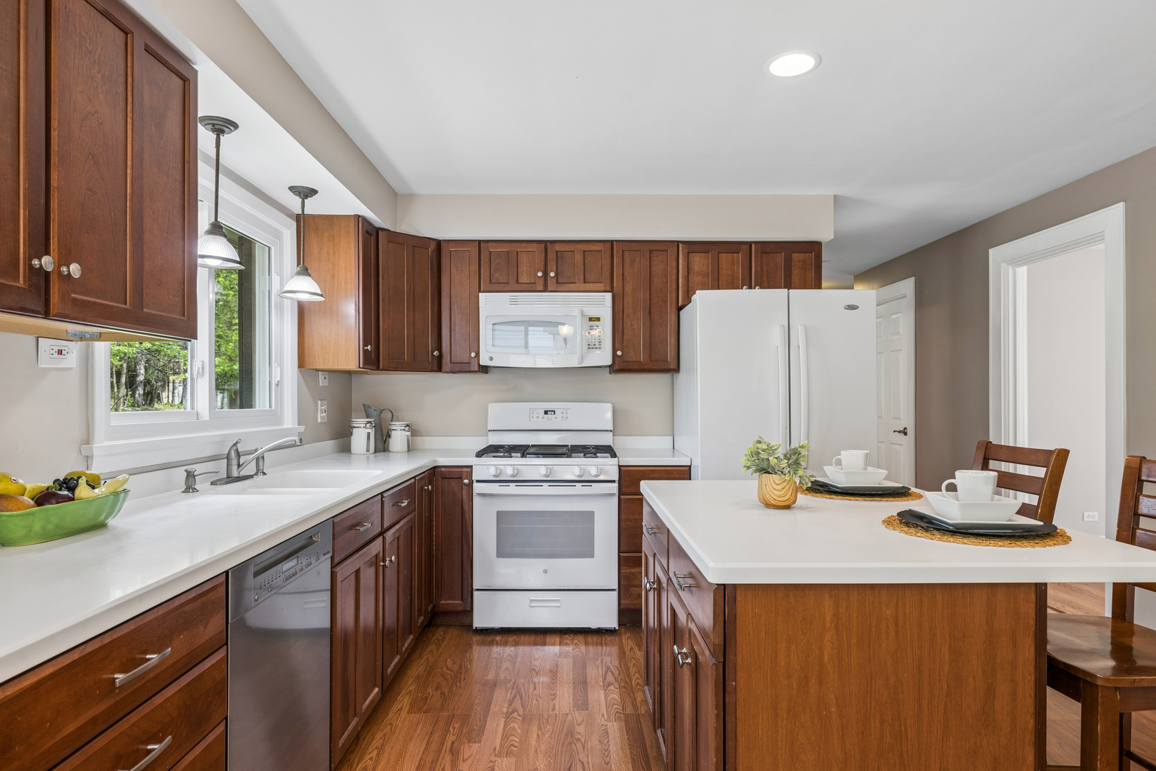 809 Ridgeland Street Fox River Grove, IL 60021 - Photo 15 of 50 Gallery Image 15